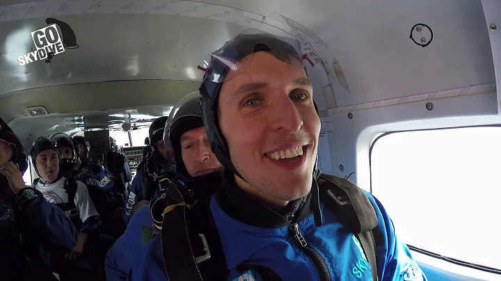 My first Skydive 15000 feet Maksym Lahovskyy 04 10 2015 video