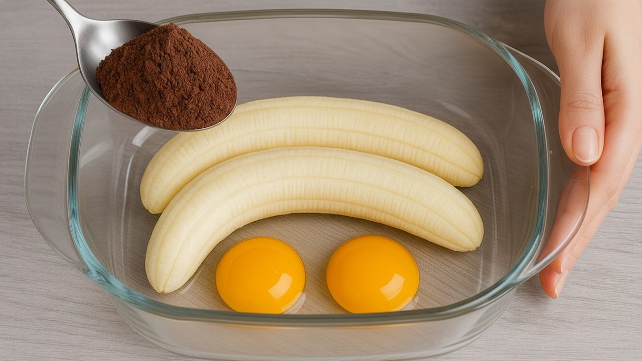 ТОЛЬКО 3 ИНГРЕДИЕНТА — БЕЗ САХАРА, БЕЗ МУКИ! Банановый десерт, о котором все говорят! 🍌🍫