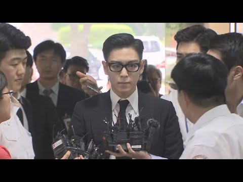 [현장연결] '대마초 흡연' 빅뱅 탑 "진심으로 반성"…선고공판 출석 / 연합뉴스TV (YonhapnewsTV)