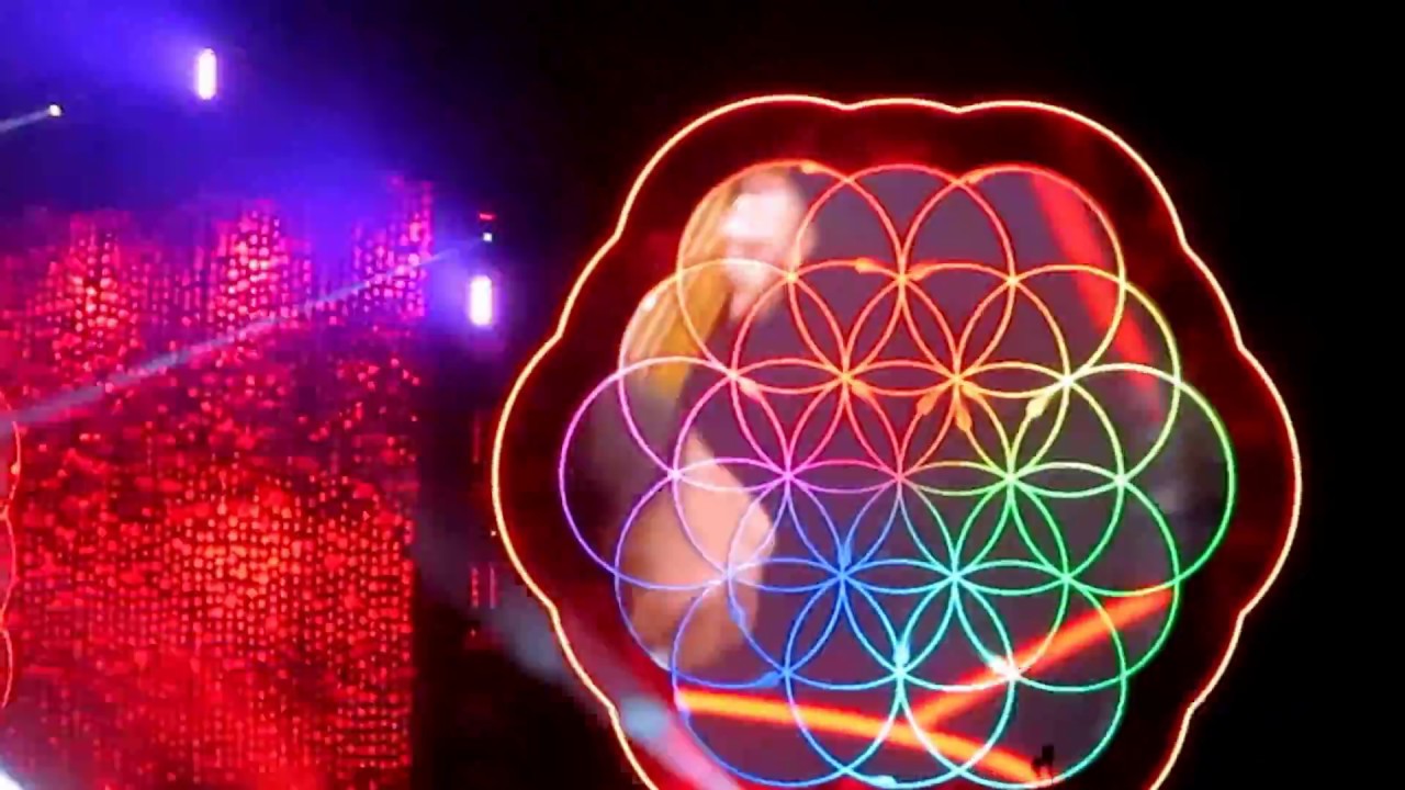 teardrops in a hurricane Coldplay Live 