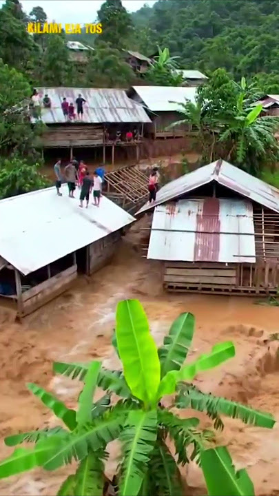 Suasana terjebak saat banjir bandang berlumpur#s