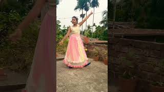 MERE COLLEGE KI EK LADKI HAI \u0026💕\u0026 WHATSAPP STATUS ♥️