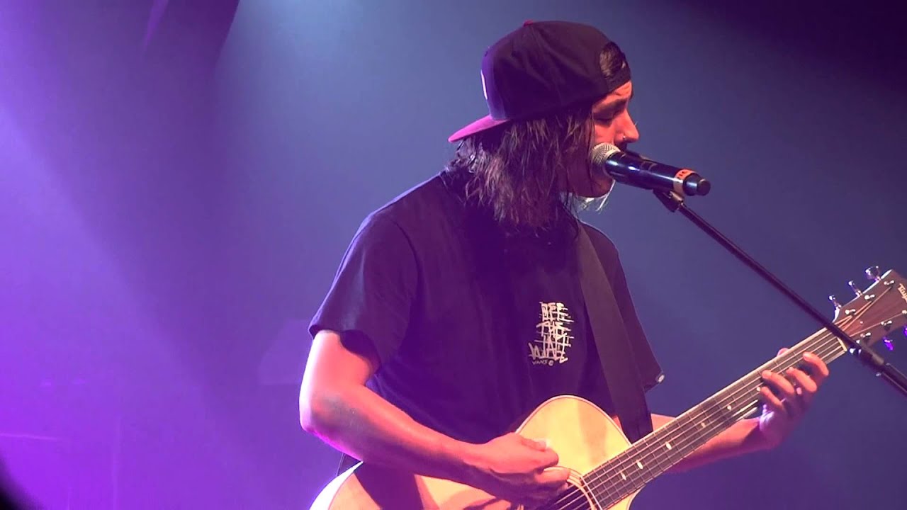 Pierce The Veil- I'm Low On Gas and You Need a Jacket Live