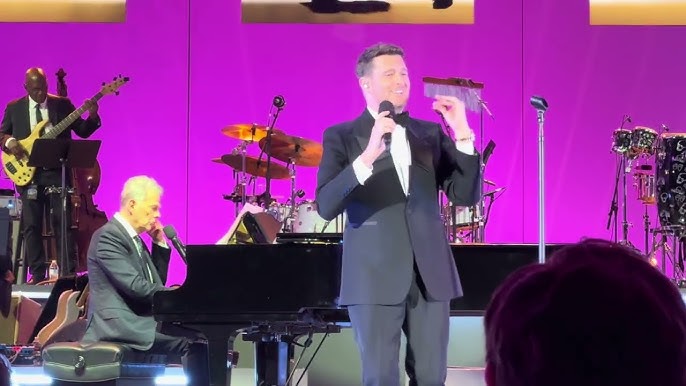 Michael Bublé "DANCE WITH ME" - David Foster's 75th Birthday Concert at Hollywood Bowl (Nov 3, 2024) - YouTube