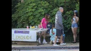 Channing Tatum and his girlfriend Zoe Kravitz support his daughter and friend as they sell lemonade