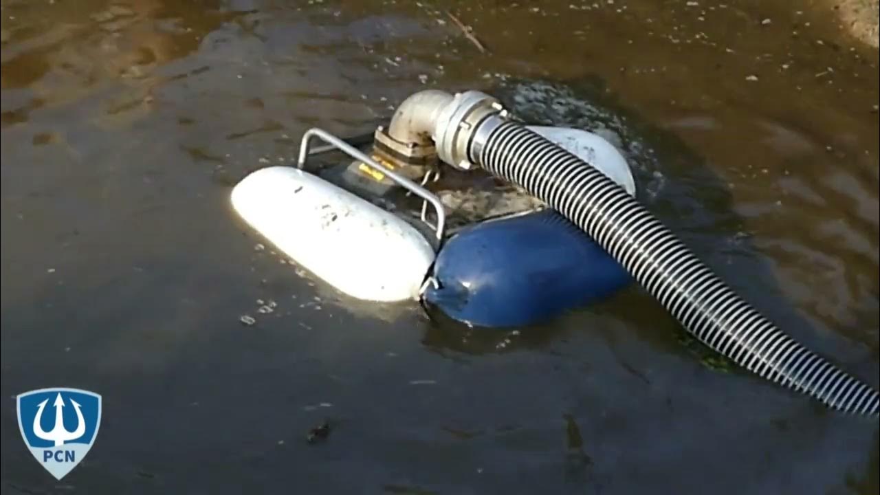 Teichschlamm entfernen mit einer Mast ATP 20 R. Bis zu 2,2m3 Schlamm