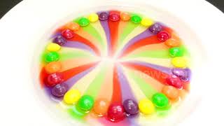 Skittles melt turning clear water into colours of the rainbow by Newsflare VIP 166 views 4 years ago 2 minutes, 40 seconds