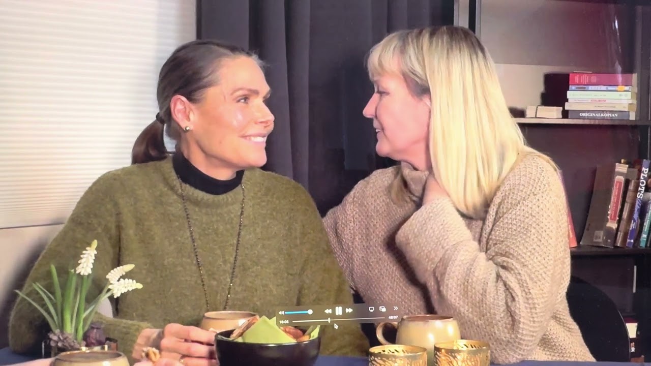 Lesbian...or maybe not ?