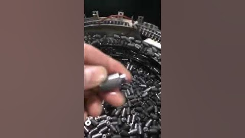 Thread rolling  of cold formed fasteners Custom kinsom fasteners