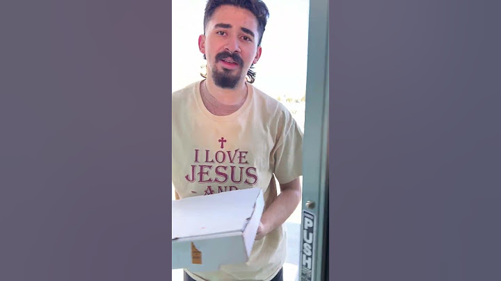 Customer refuse to eat pizza on the ground  #Shorts