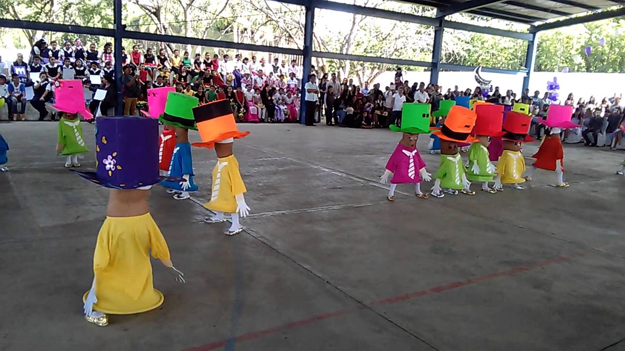 drogados los pibes, El Baile Del Enano Jardin