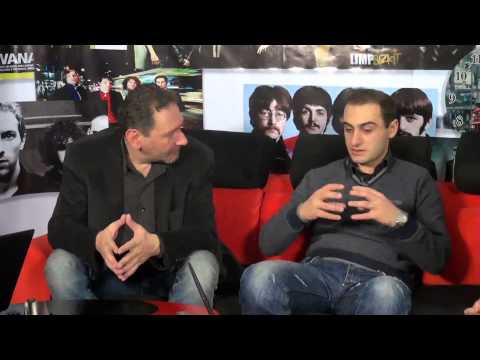 ილიაუნის თეატრის 2 არაჩვეულებრივი მსახიობი : დავით გიგოლაშვილი და ანდრია ვაჭრიძე.