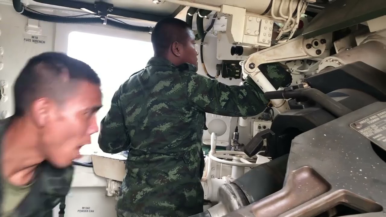 ทหารไทยยิงปืนใหญ่อัตตาจรสายพาน M109A5 โจมตีต่อเป้าหมายทหารกัมพูชาในศึกสมรภูมิบ้านหนองจาน คลิปเหตุการ