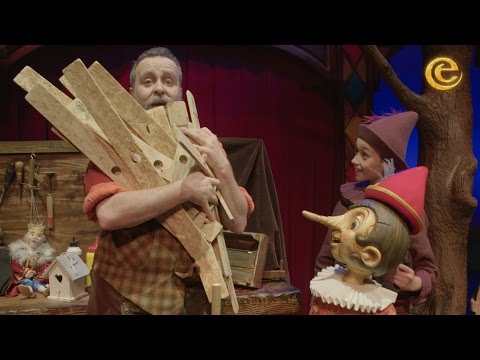 Bouw je eigen houten kerstboom met Pinokkio en Geppetto - Efteling
