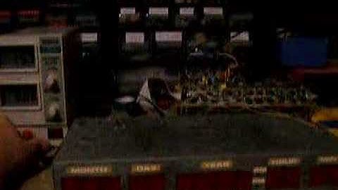 time circuits by Damien De Meulemester