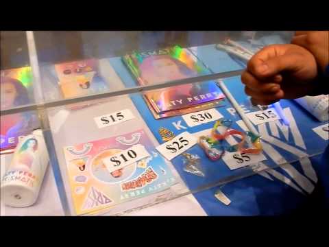 Buying Merch Before The Katy Perry Concert!!!