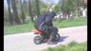 MOV0042A