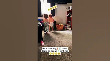 Come On Dance With Me Funny Cute Usa Funnymoment Foryou Cute Cutebaby Momlife 