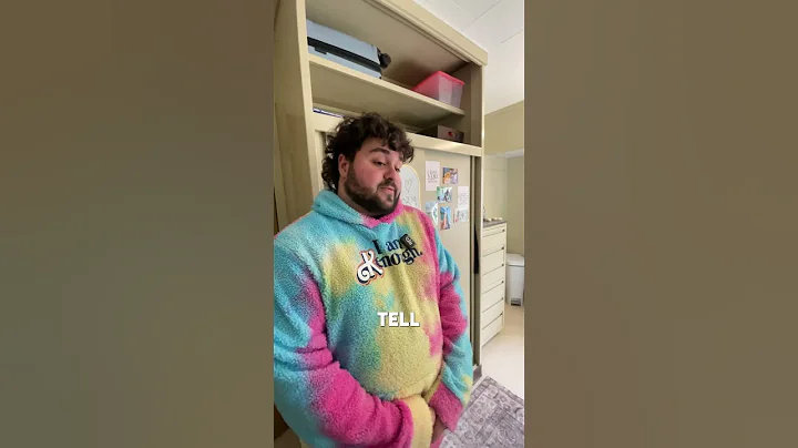 College girl DORM TOUR 😳