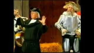 Video thumbnail of "Chirigota-"Don Quijote Concervantes y Colorantes" (2003)-Don Felipe&La Economia-by mangla.avi"