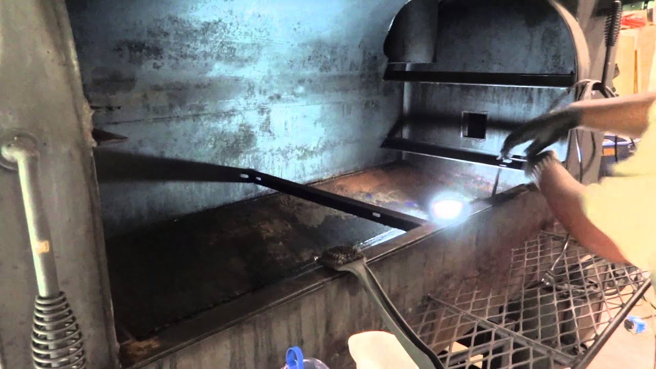 Making the 275 Gallon Smoker Mine Part 1 seasoning / painting YouTube