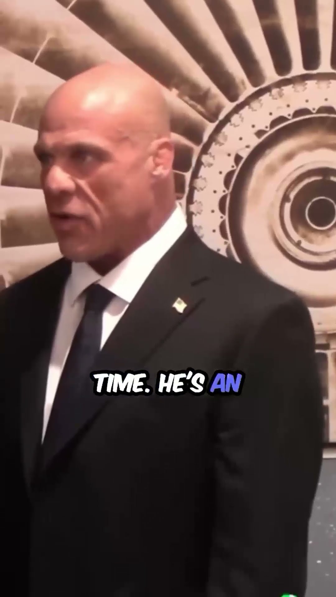 Kurt Angle reacts to Hulk Hogan getting booed! #wwe #kurtangle #hulkhogan #shorts #rawonnetflix