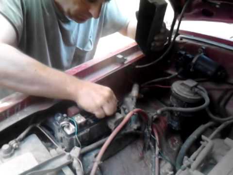 Red Toyota Blows EFI Fuse Mudding - YouTube 1996 toyota t100 fuse box for 