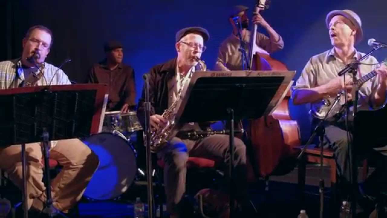 Camp Jitterbug 2015 -  Casey MacGill and his High 5 - "Three Little Words"