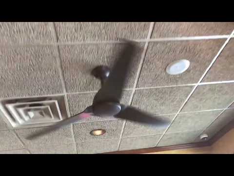 52 Harbor Breeze Aero Ceiling Fan Mahogany Blade Side