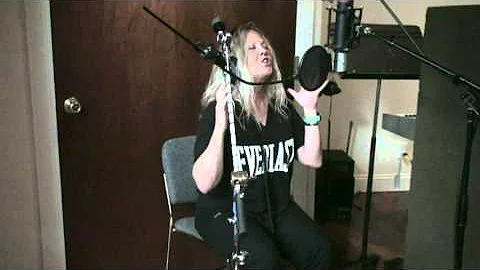 Terri Sharp - In the Studio