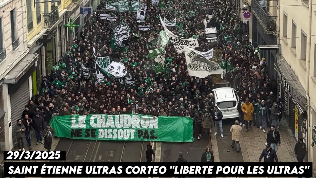 SAINT ETIENNE ULTRAS CORTEO 