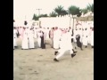 صبيان بللحمر