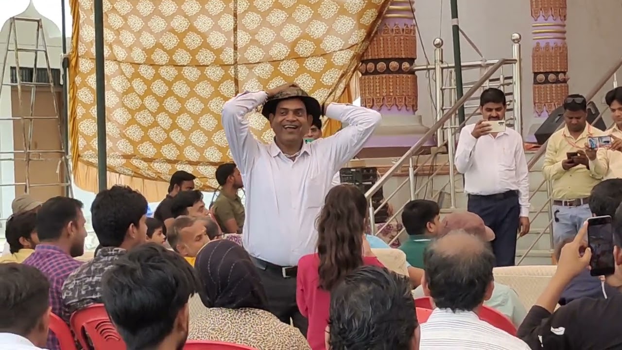 बाबू मांग वे लुगाई चलो है करौली केला धाम को‌‌😀😀                बाबू गप्पी कॉमेडी