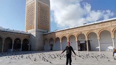 تلاوة من تراويح 1441 لحزب ومن يقنت منكن من أواسط سورة الأحزاب إلى أواسط سورة سبأ.