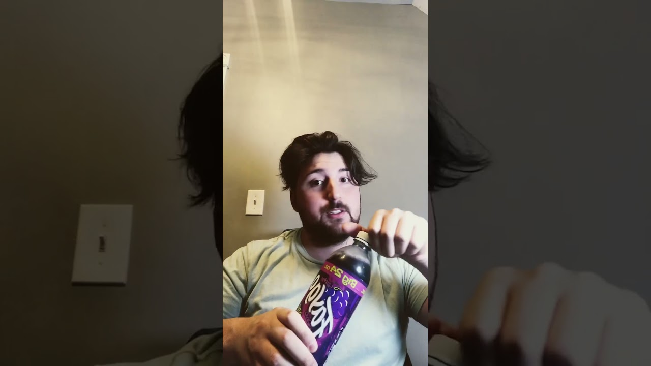 Popping with Flavor: Faygo's Classic Grape Soda!! 