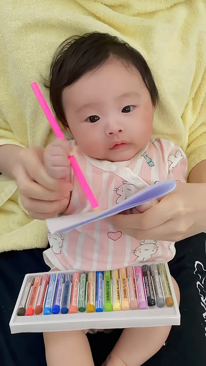 What to do when baby want to paint 👶🏻🎨 Ghibli style #funny #shorts #newborn