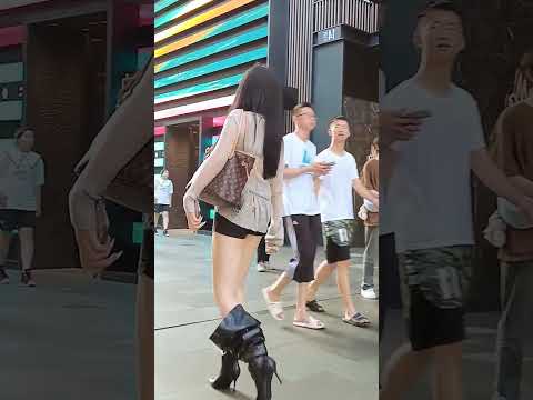 Beautiful Girl Street Style Fashion Tiktok 芽依 Japanese Shorts Tiktok 