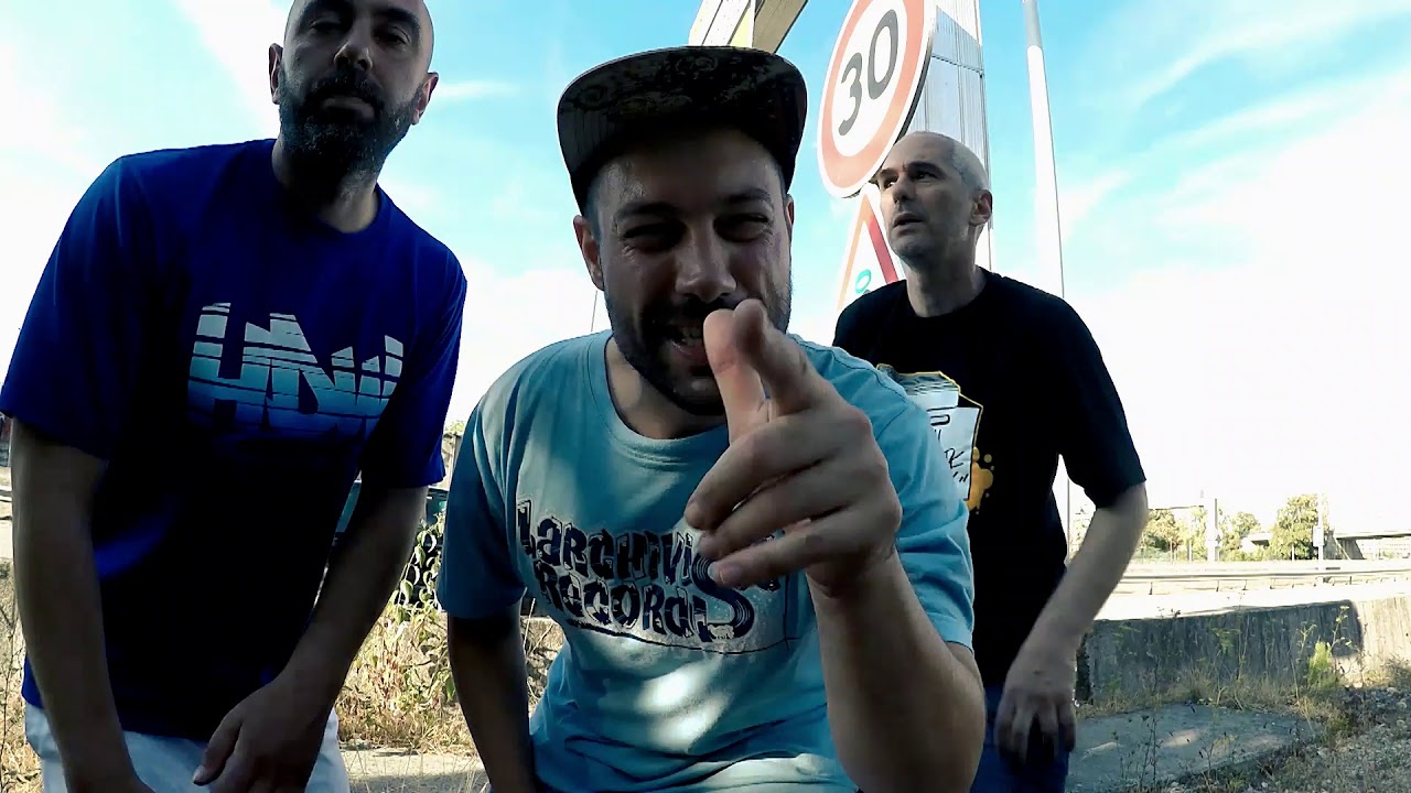 La Matière - Augmente Le Niveau (Prod Shar The Analog Bastard) Clip (2020) auf YouTube ansehen