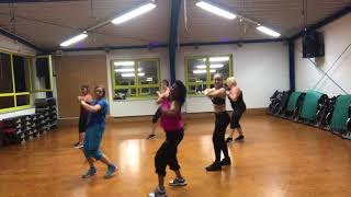 Algo Contigo mit Moniete Zumba