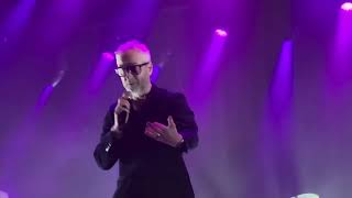 Matt Berninger - Distant Axis (Live @TivoliVredenburg, Utrecht, night 2)