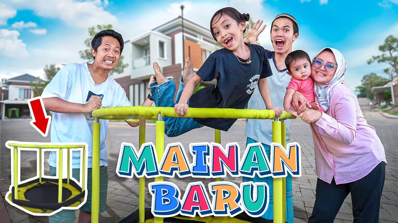 LEIKA DAN ADIK BAYI LEXIE PUNYA MAINAN BARU