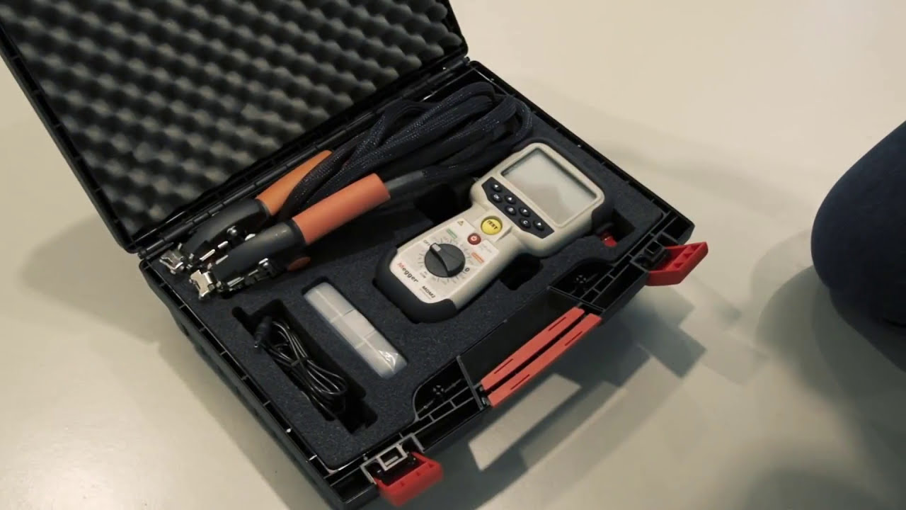 Megger MOM2 Microohmmeter for Contact Resistance Testing YouTube