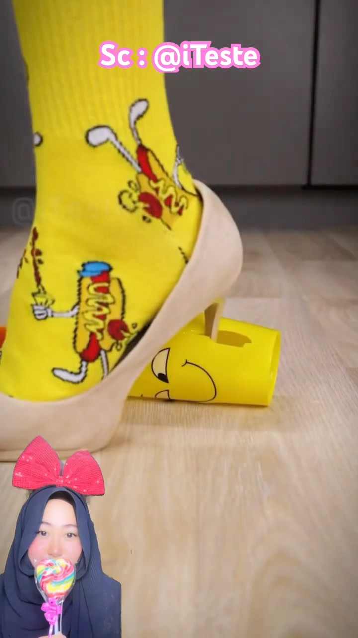 SI KAKAK JALAN GAK LIAT NIH ⁉️ semua di injak ? @iTeste #shorts #funny #dubbing