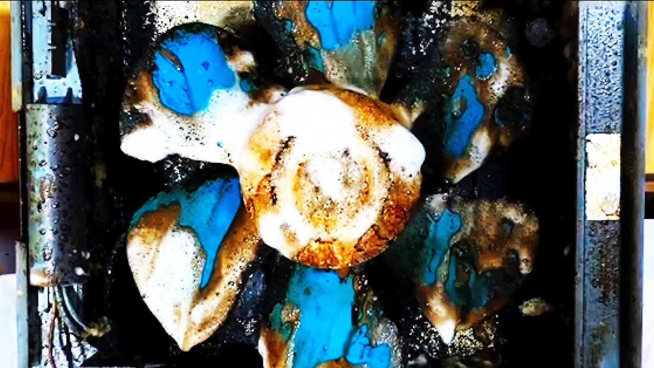 油汚れ落とし最強洗剤！？お掃除のプロも多用するらしい強力洗浄剤の