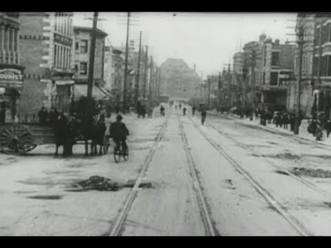 CITY REFLECTIONS: VANCOUVER 1907 | 2007
