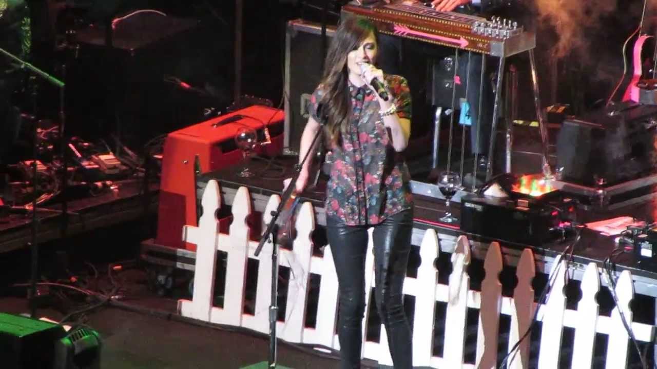 Blowin' Smoke - Kacey Musgraves : Take Me Downtown Tour 1.30.14