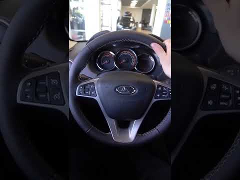 За рулём LADA Largus Cross 7-мест