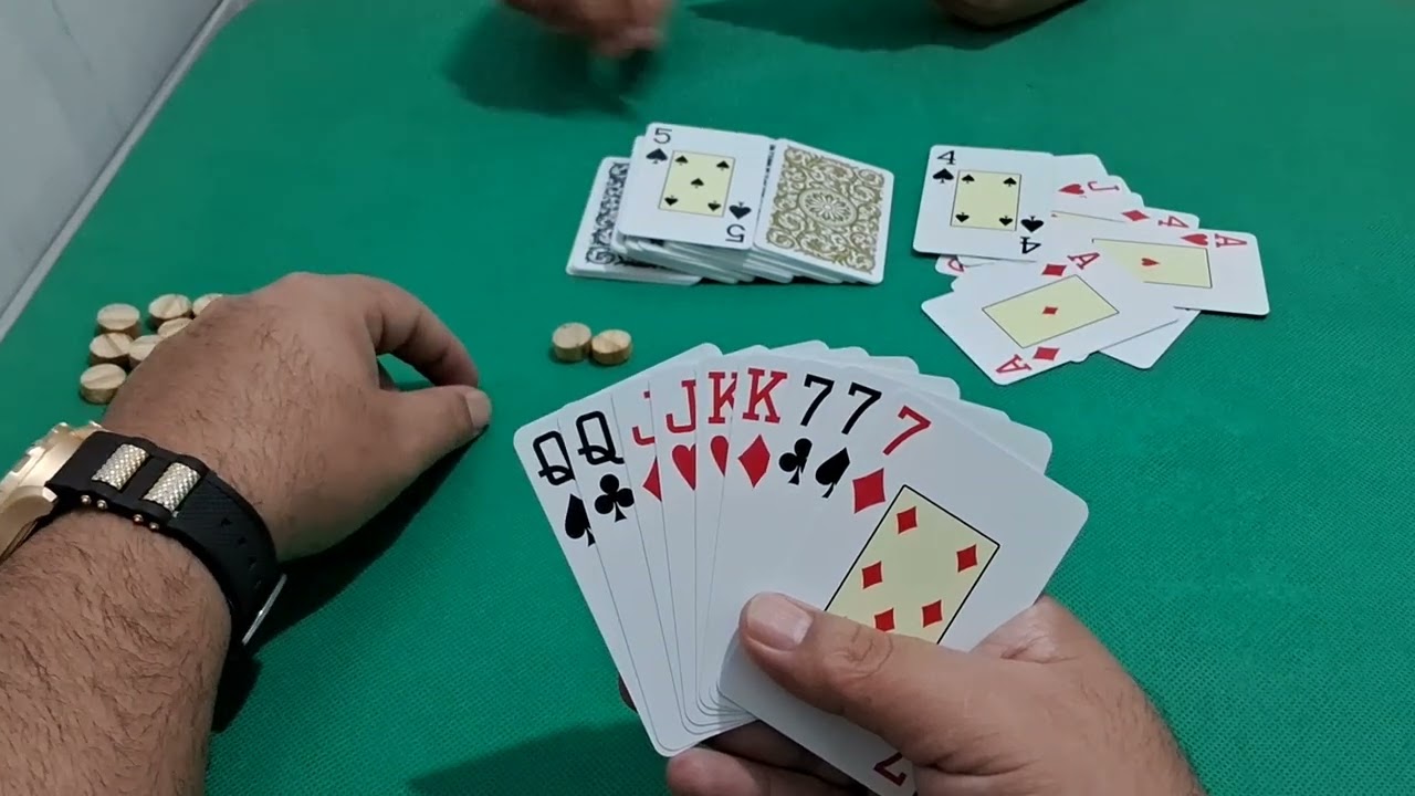 Jogando baralho, Jogo de cacheta