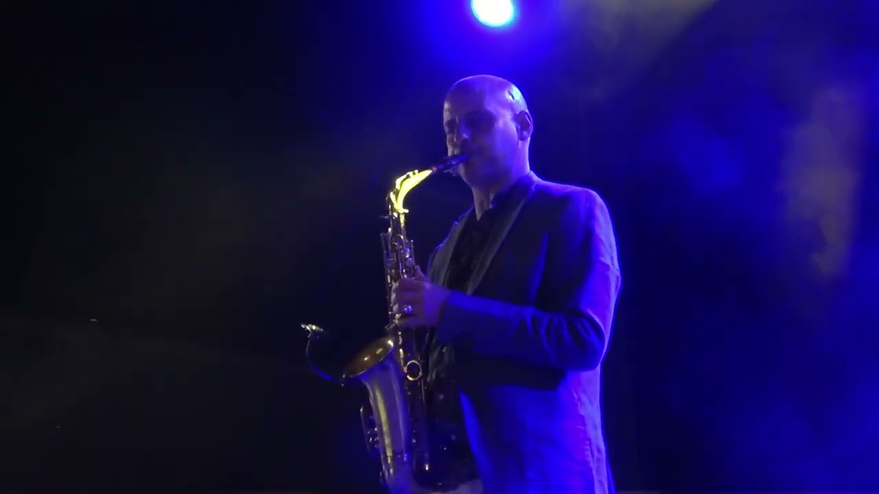 "Stand By Me" Ariel Vigo Trío. Barri de Sant Pere Terrassa. 21/05/22