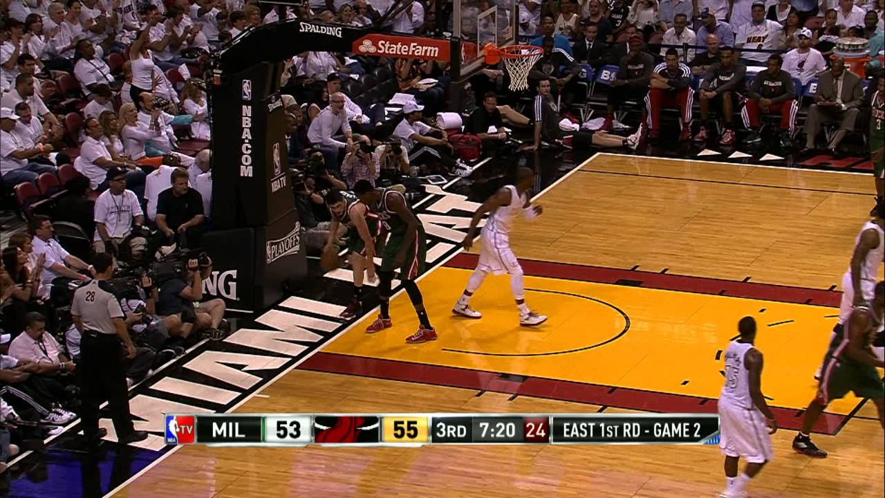 Dwyane Wade Drops the Hammer